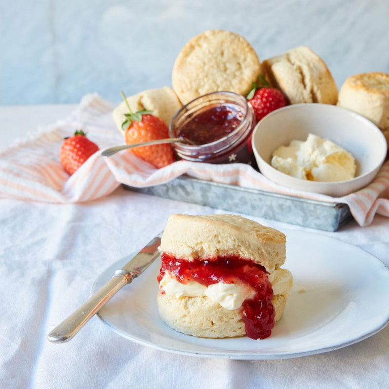 Cutter & Squidge Tea for Two AFTERNOON TEA AT HOME - BUMP & BABY CLUB