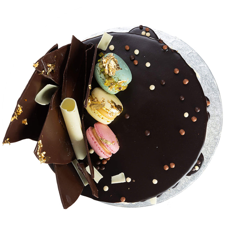 Cutter & Squidge MACARON DRIP CAKE