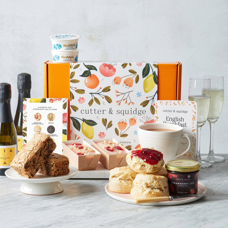 Cutter & Squidge Tea for Two Mother's Day Afternoon Tea At Home with Prosecco