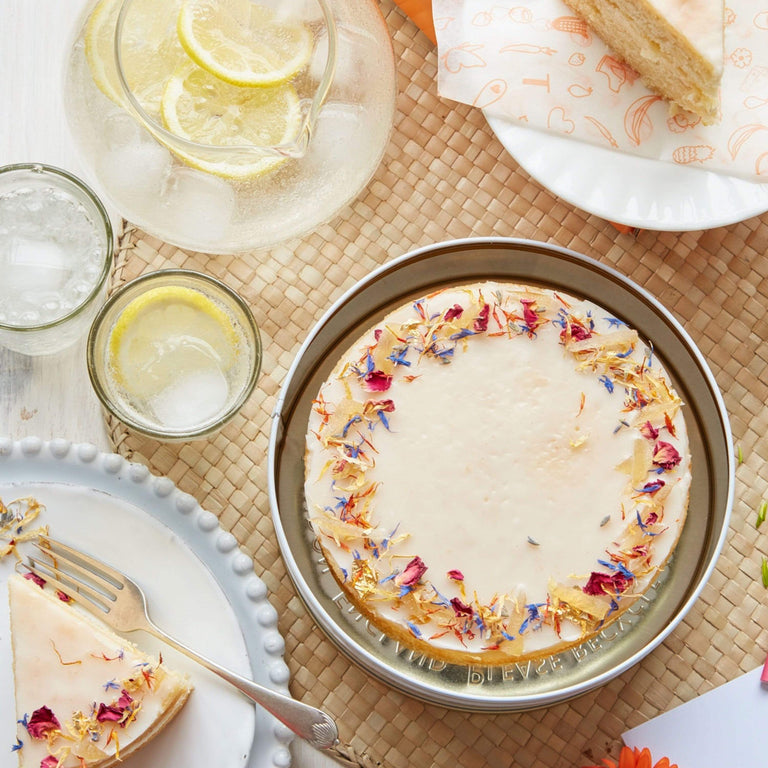 Cutter & Squidge Small (6") FATHER'S DAY LEMON DRIZZLE CAKE