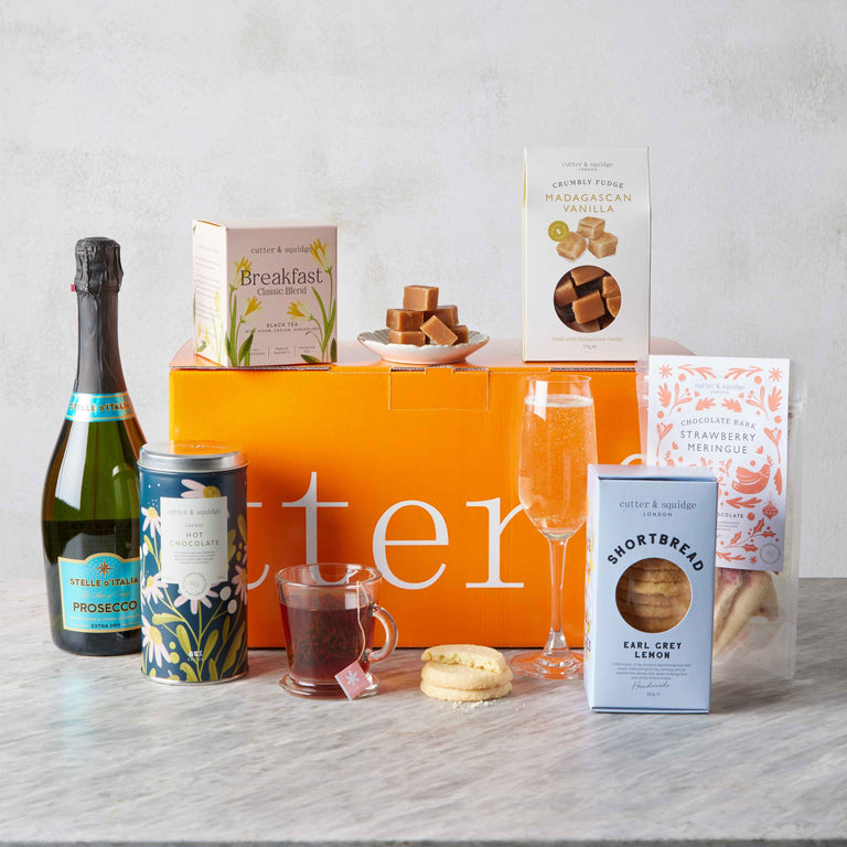 Cutter & Squidge Afternoon Treat Christmas Hamper with Prosecco