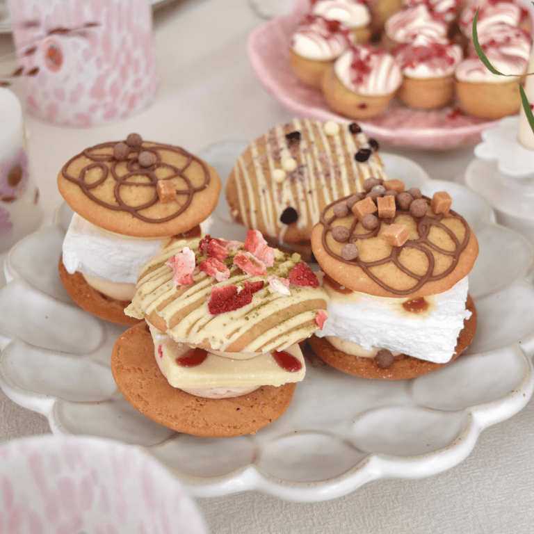 Cutter & Squidge Blondie Biskie Box