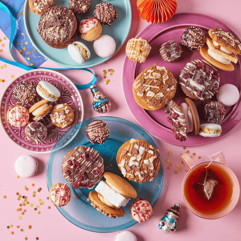 Cutter & Squidge Christmas Biskie Box