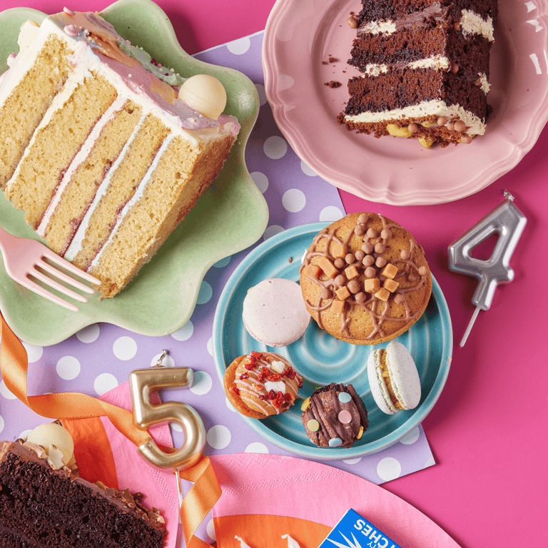 Cutter & Squidge Pistachio & Chocolate Crumb Cake