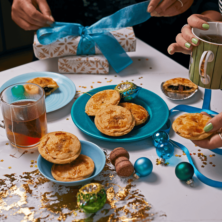 Cutter & Squidge Hamper Festive Treats Gift Box