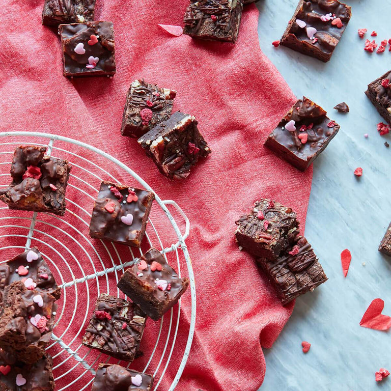 Cutter & Squidge VEGAN WHEAT-FREE MINI BROWNIE BOX