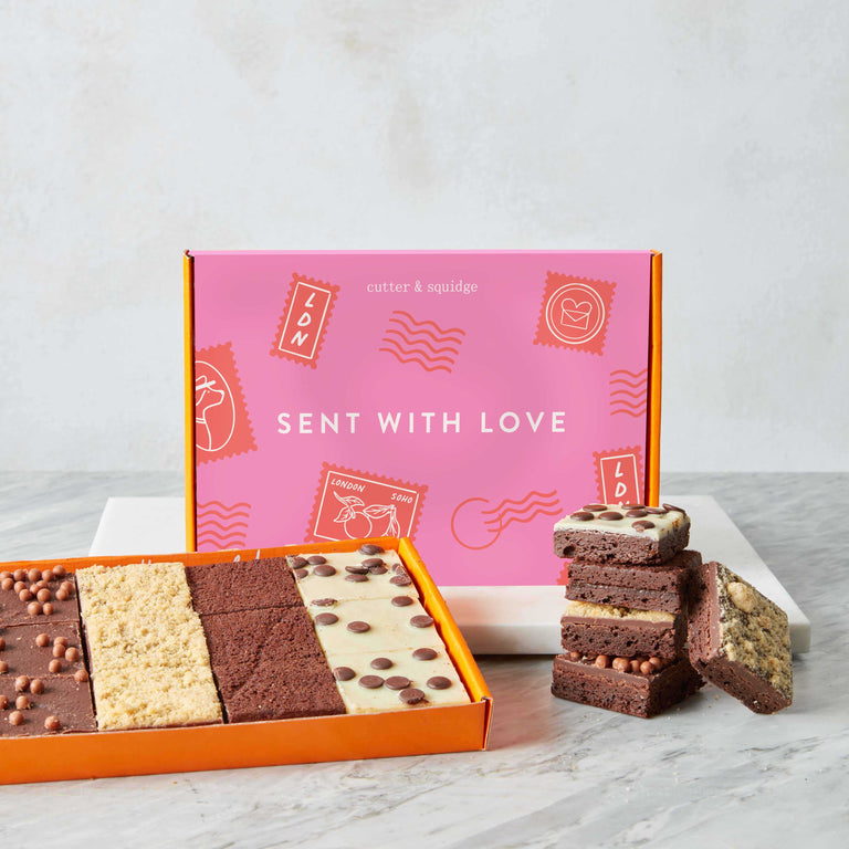 Cutter & Squidge 12 Pieces Sent with Love No Nuts Mixed Mini Brownie Box